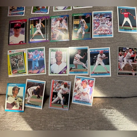 Lot 100+  Philadelphia Phillies Baseball Cards Schmidt Howard Thome Dykstra - Picture 4 of 11